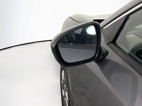 Used 2025 Nissan Kicks S FWD image 16