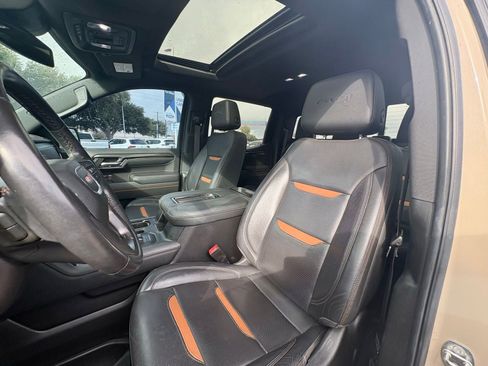 Used 2022 GMC Sierra 1500 AT4 w/ AT4 Premium Package AWD/4WD image 18