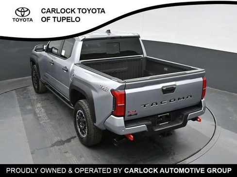 Used 2025 Toyota Tacoma TRD Off-Road w/ TRD Off Road Premium Package AWD/4WD image 41