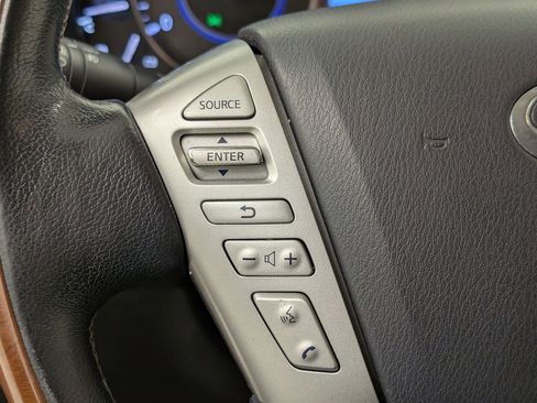 Used 2018 INFINITI QX80 2WD w/ Driver Assistance Package image 17