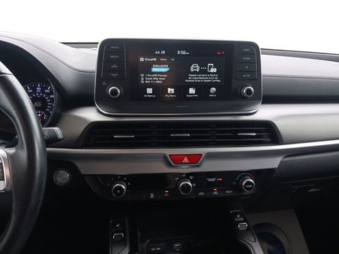 Used 2021 Kia Telluride S FWD image 12