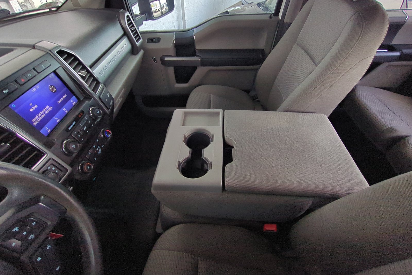 Used 2020 Ford F250 XLT w/ XLT Value Package AWD/4WD image 32