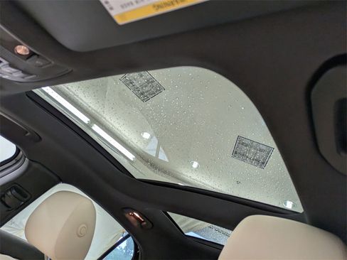 Used 2018 Mercedes-Benz GLA 250 4MATIC image 17