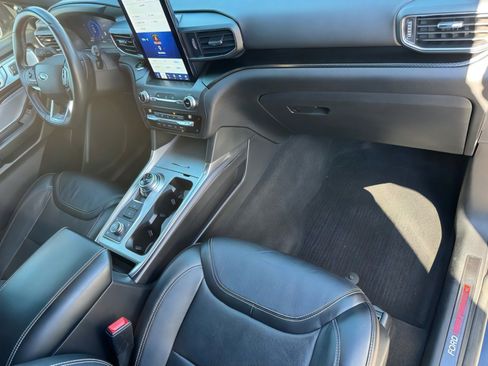 Used 2020 Ford Explorer ST w/ ST Street Pack image 11