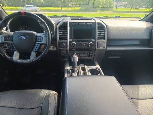 Used 2018 Ford F150 Raptor w/ Equipment Group 802A Luxury AWD/4WD image 33