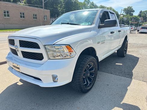 Used 2013 RAM 1500 Express AWD/4WD image 3
