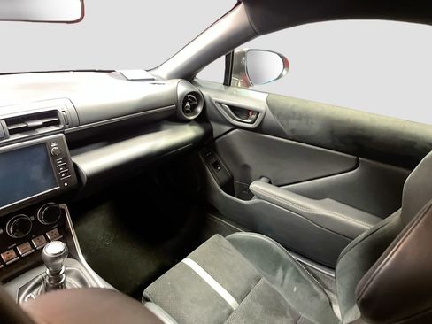 Used 2022 Toyota GR86 Premium RWD image 22