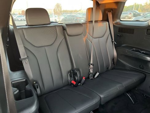 Used 2025 Hyundai Palisade SEL image 27