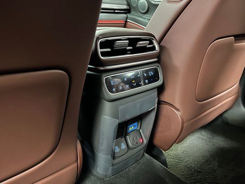 New 2026 Genesis GV80 3.5T Prestige image 13