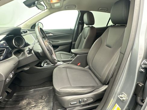 Certified 2023 Buick Encore GX Preferred w/ Cold Weather Comfort Package AWD/4WD image 5