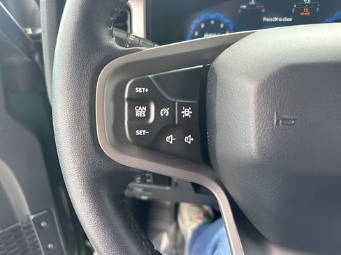 Used 2025 Ford Bronco Outer Banks image 21