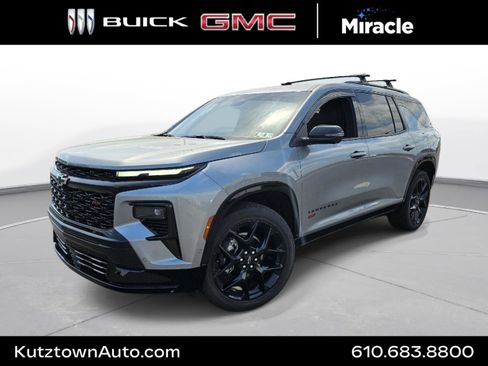 Used 2026 Chevrolet Traverse RS AWD/4WD image 1