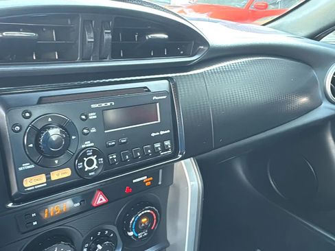Used 2013 Scion FR-S image 20