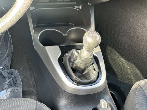 Used 2017 Honda Fit EX image 5