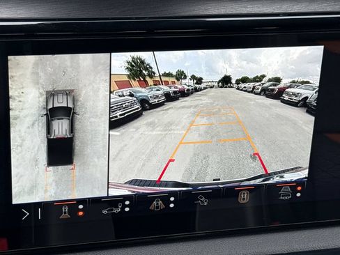 Used 2024 GMC Sierra 2500 AT4 w/ AT4 Premium Plus Package AWD/4WD image 22