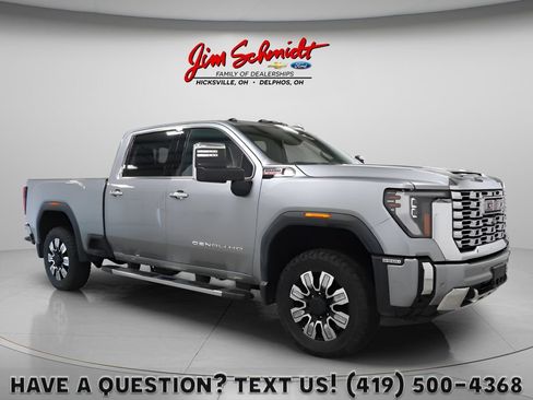 Used 2025 GMC Sierra 2500 Denali w/ Denali Reserve Package AWD/4WD image 1