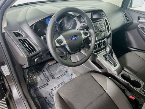 Used 2012 Ford Focus SE image 9