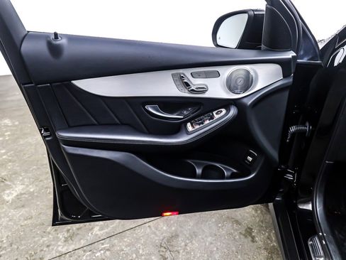 Used 2019 Mercedes-Benz GLC 300 GLC 300 4MATIC Coupe image 21