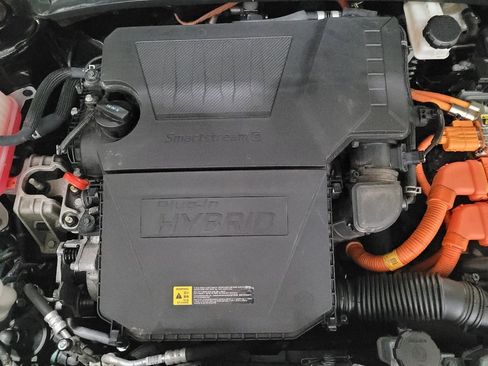 Used 2023 Kia Niro EX w/ EX Cold Weather Package FWD image 30