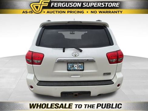 Used 2014 Toyota Sequoia Platinum image 4