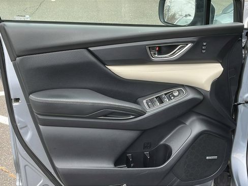 Used 2020 Subaru Ascent Limited w/ Technology Package image 10