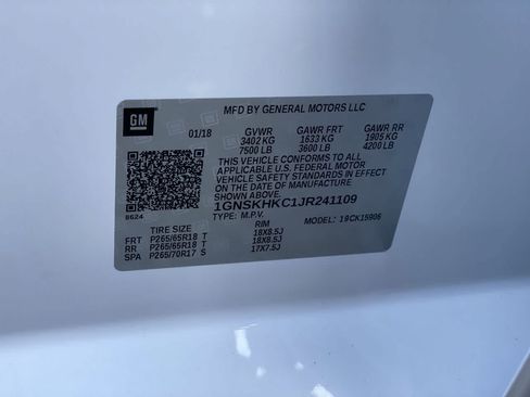 Used 2018 Chevrolet Suburban LT AWD/4WD image 28