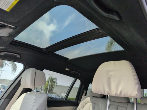 New 2026 BMW X7 M60i AWD/4WD image 28