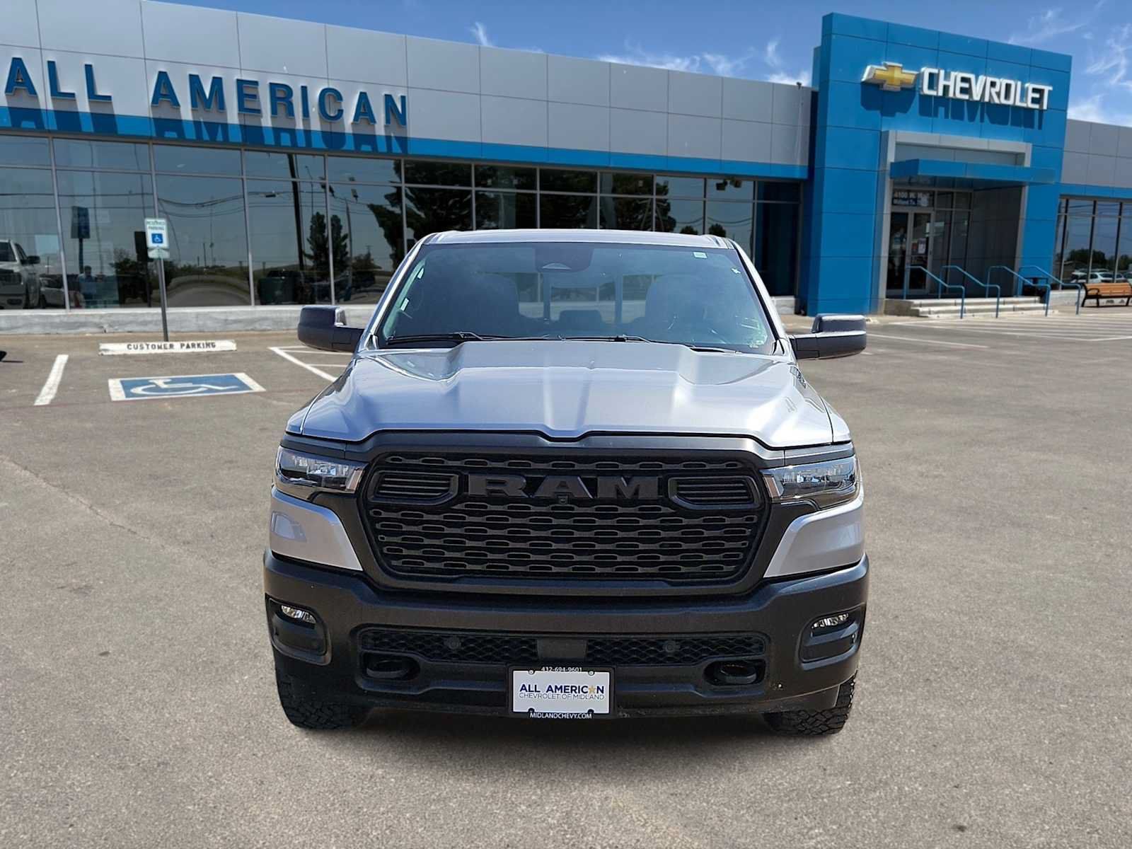 Used 2025 RAM 1500 Warlock AWD/4WD image 3