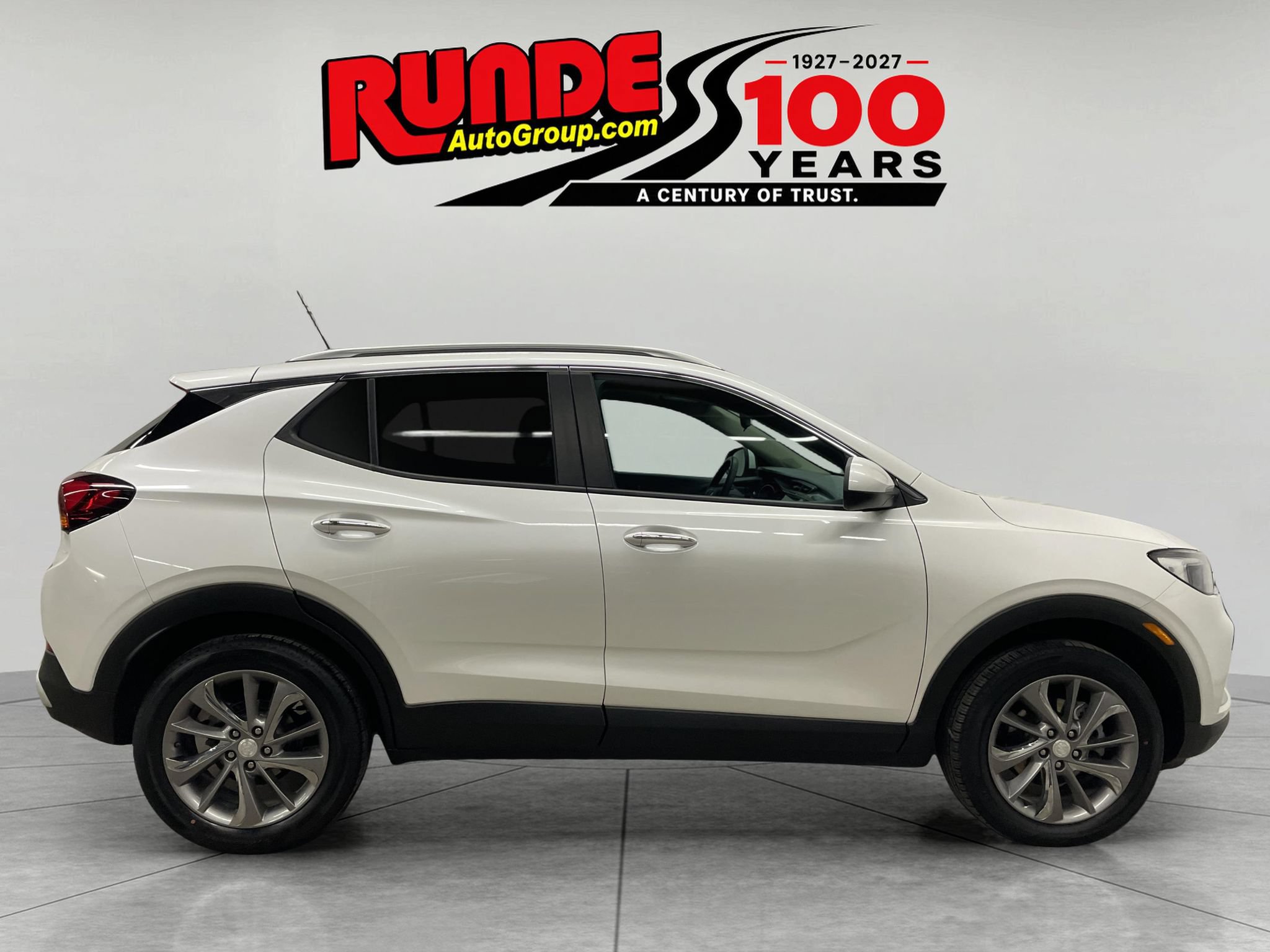 Used 2022 Buick Encore GX Select w/ Experience Buick Package AWD/4WD image 6