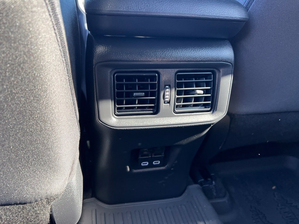 Used 2023 Toyota RAV4 AWD Hybrid image 20
