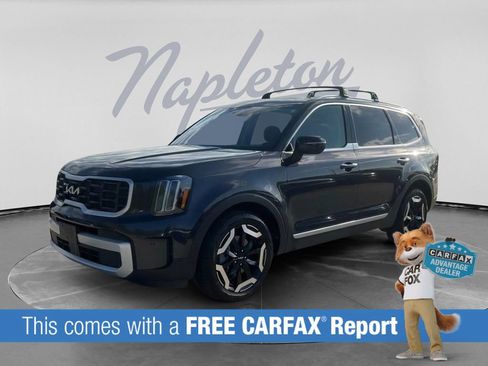 Used 2025 Kia Telluride S AWD/4WD image 3