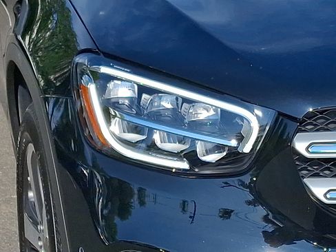 Certified 2022 Mercedes-Benz GLC 300 4MATIC image 9