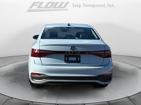 New 2026 Volkswagen Jetta SE image 6