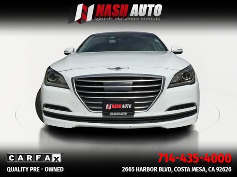 Used 2015 Hyundai Genesis 3.8 w/ Option Group 03 RWD image 4