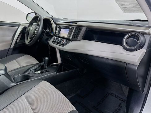 Used 2014 Toyota RAV4 LE AWD/4WD image 26