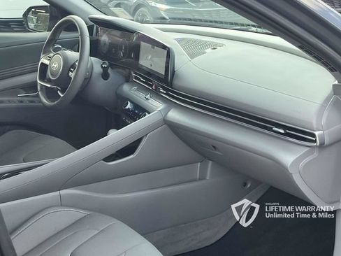 Certified 2024 Hyundai Elantra SEL w/ Convenience Package FWD image 28