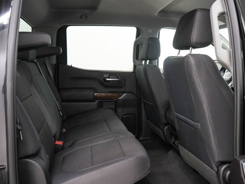 Used 2019 GMC Sierra 1500 SLE w/ SLE Value Package AWD/4WD image 14