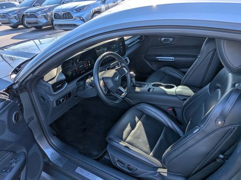 Used 2024 Ford Mustang GT Premium image 13