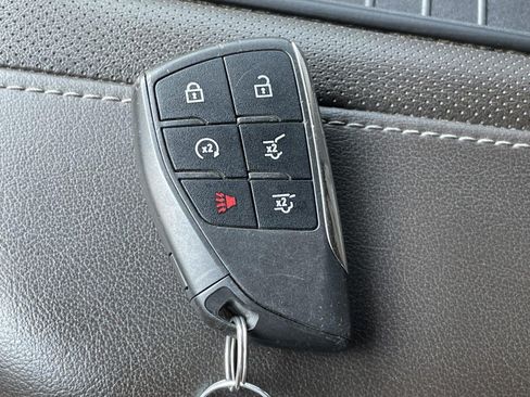 Used 2021 GMC Yukon SLT RWD image 30