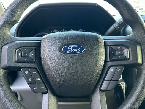 Certified 2017 Ford F250 XLT w/ XLT Value Package RWD image 21