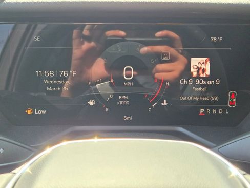 New 2026 GMC Acadia Elevation w/ Elevation Premium Package image 25