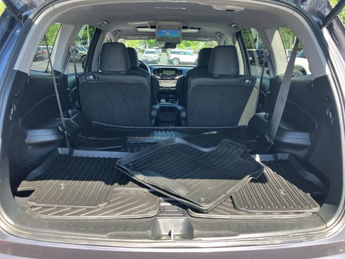 Used 2022 Honda Pilot Touring image 36