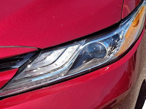 Used 2019 Toyota Camry XLE w/ Driver Assist Package FWD image 10