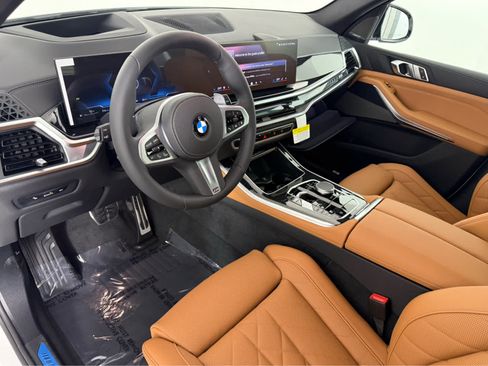 New 2026 BMW X5 xDrive40i w/ M Sport Package AWD/4WD image 10