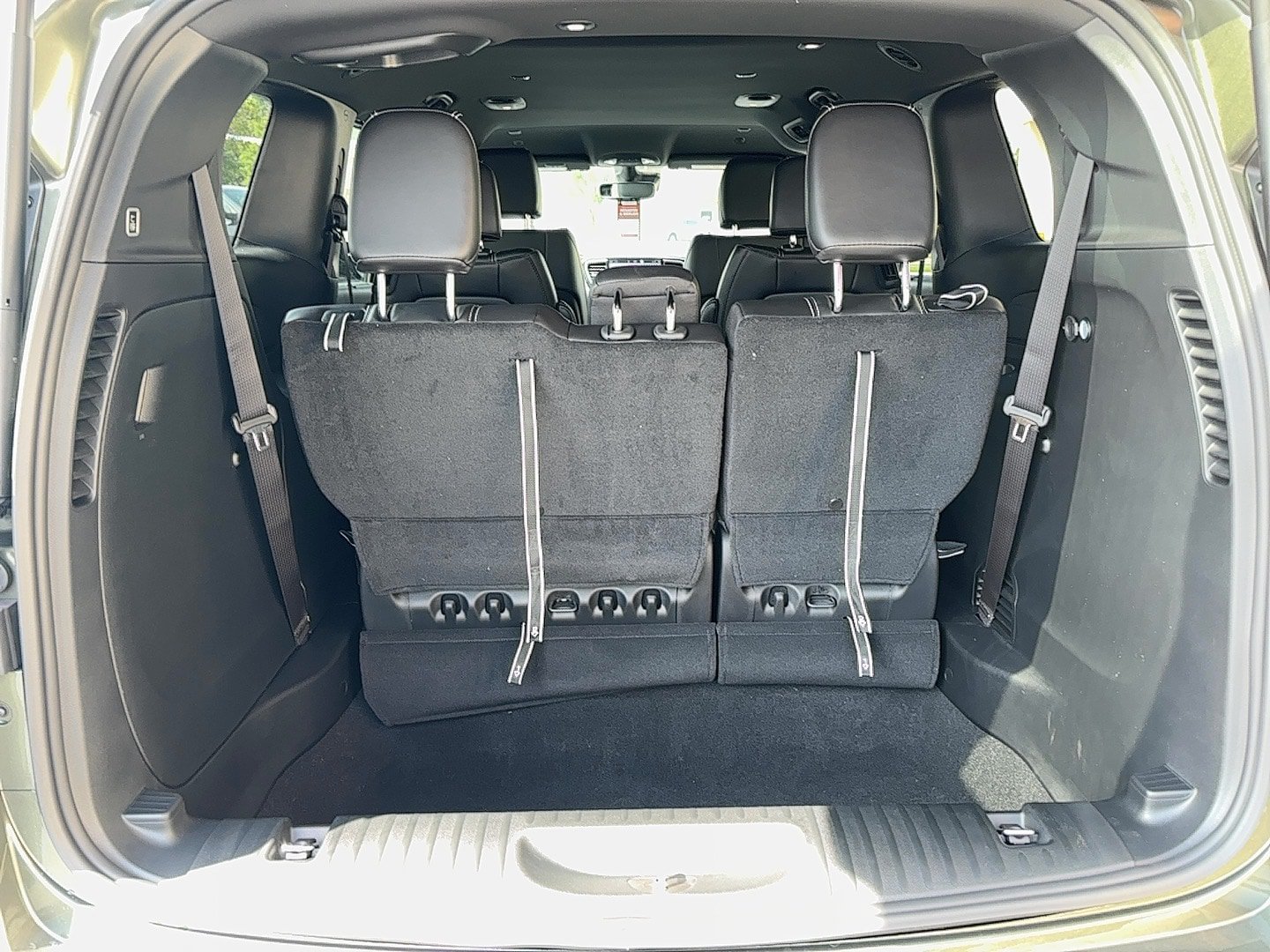 New 2027 Chrysler Pacifica Select AWD/4WD image 17