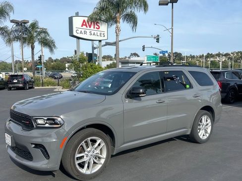Used 2025 Dodge Durango GT image 1