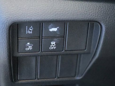 Used 2018 Honda CR-V Touring image 32