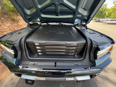 Used 2024 GMC Hummer EV 3X w/ Omega Edition AWD/4WD image 73