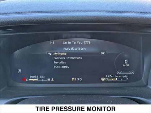 Used 2023 Lincoln Aviator Black Label w/ Class IV Trailer Tow Package image 17