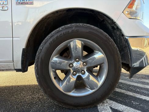 Used 2017 RAM 1500 Big Horn image 22